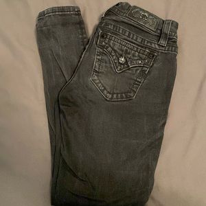 Miss Me Black Mid-Rise Skinny Jeans. Size 26, inseam 31